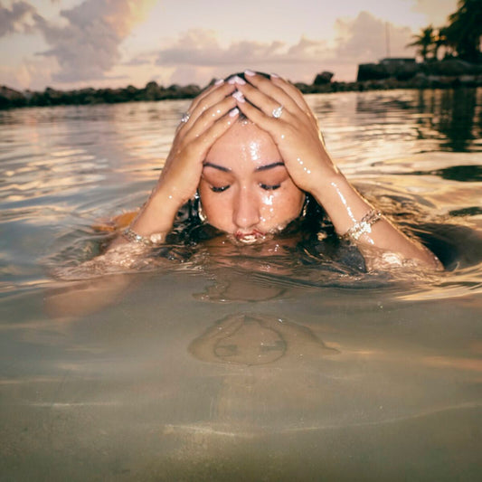 Gold // (Limited Edition, United Kingdom - Import)